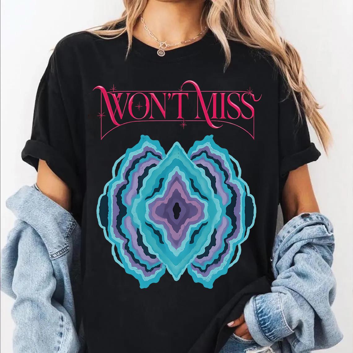 Huntrix demon slayer bundle png, anime hunter cosplay bundle png, demon slayer outfit bundle png